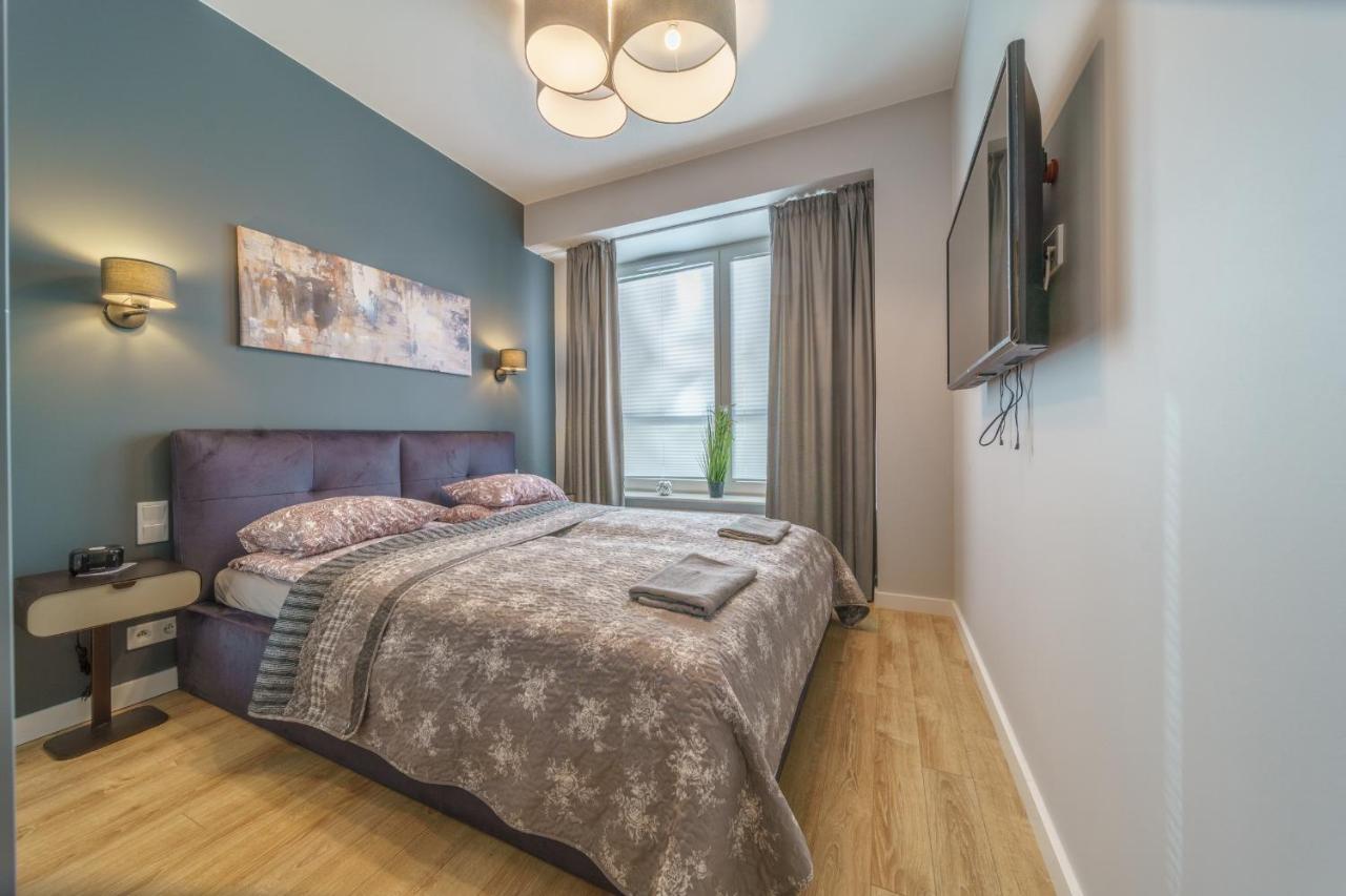 Bright And Charming- Golden Apartments- City Center&S18 Varsavia Esterno foto