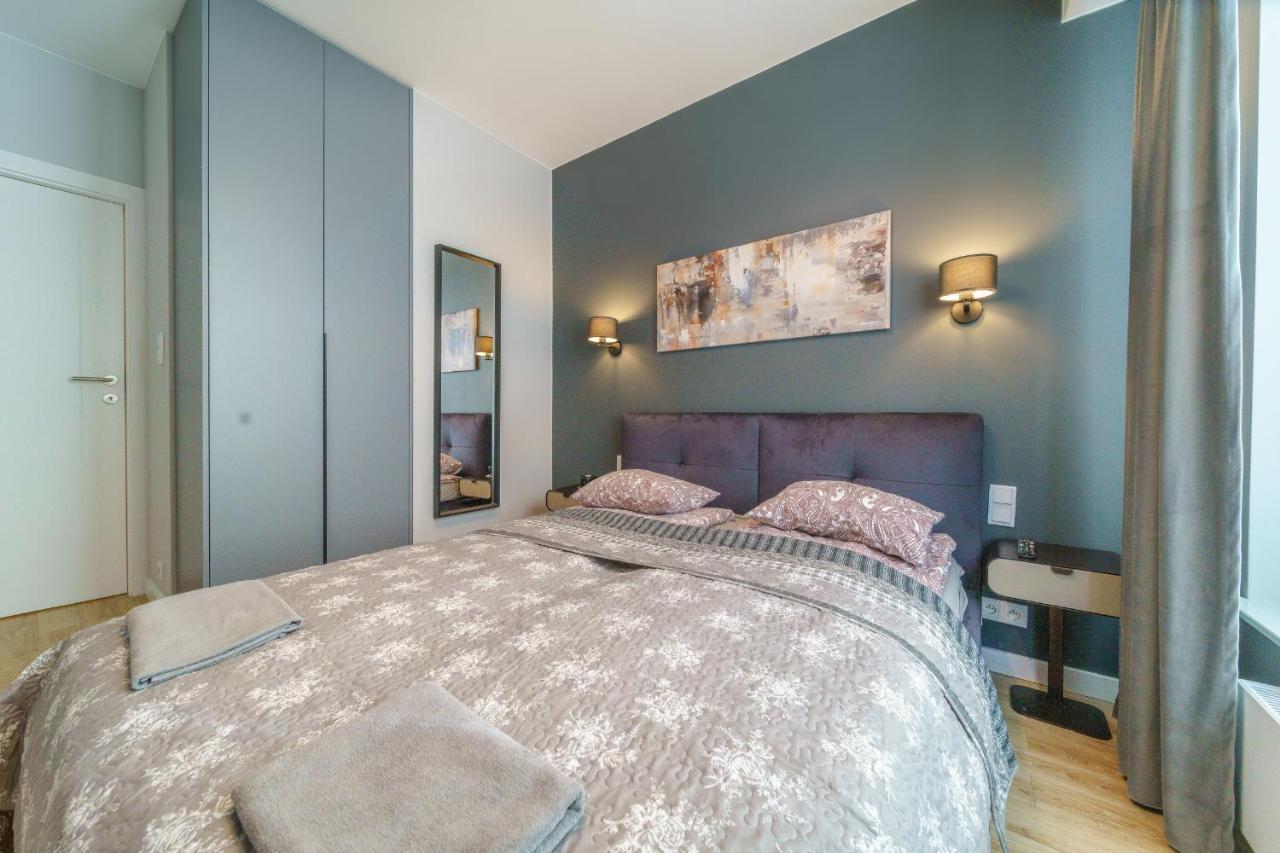 Bright And Charming- Golden Apartments- City Center&S18 Varsavia Esterno foto
