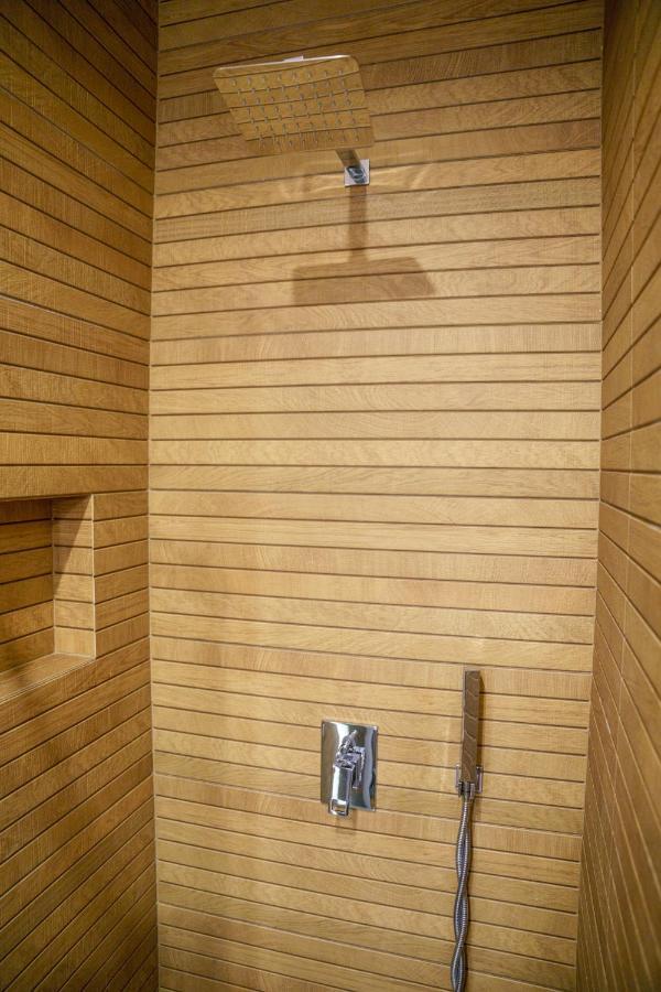 Bright And Charming- Golden Apartments- City Center&S18 Varsavia Esterno foto
