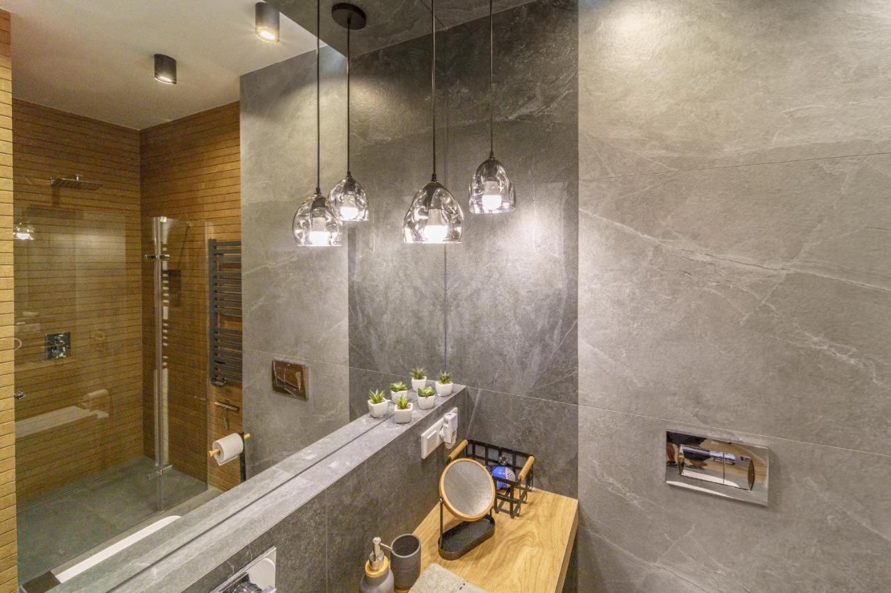 Bright And Charming- Golden Apartments- City Center&S18 Varsavia Esterno foto