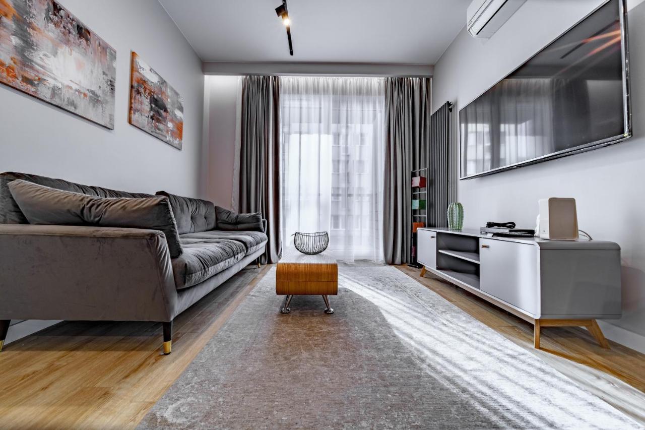 Bright And Charming- Golden Apartments- City Center&S18 Varsavia Esterno foto